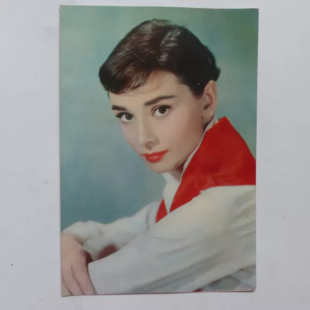 CPA Carte postale AUDREY HEPBURN Collection pub Carbone Kores 35