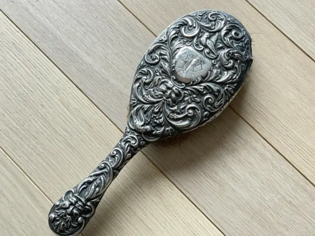 Ancienne Brosse à cheveux en Argent Anglais - Monogramme - Motif oiseau