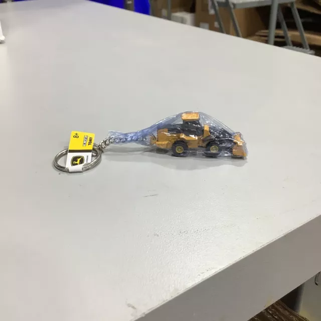 John Deere Wheel Loader Key Chain #TBE45320