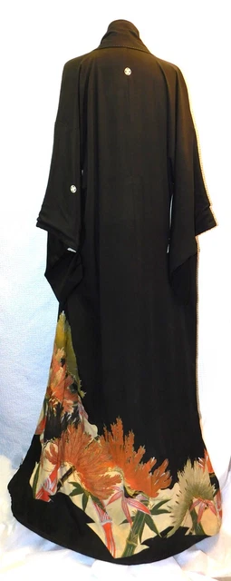5742  Vintage TOMESODE Silk KIMONO Hand Painted Design    NICE! Vintage black
