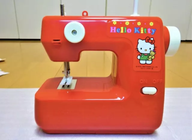 Sanrio Hello Kitty sewing machine retro vintage