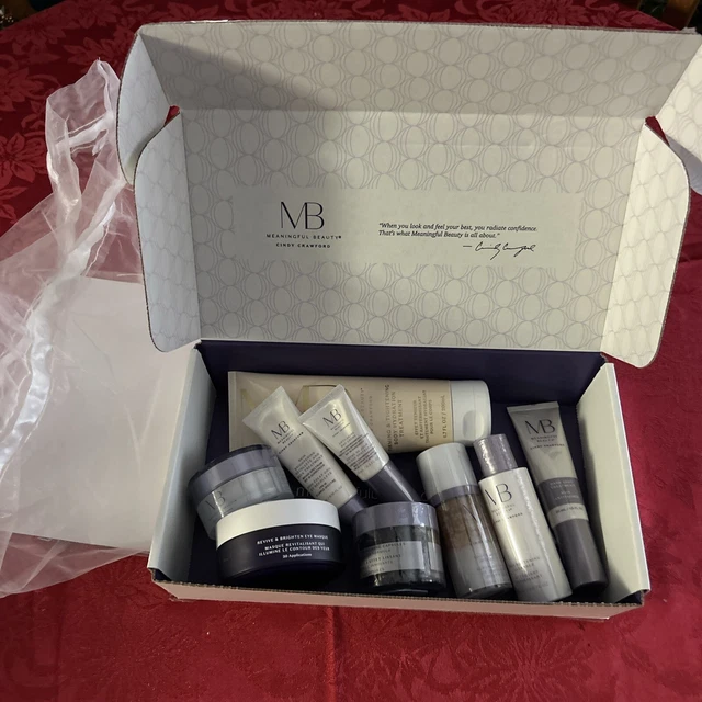 Meaningful Beauty Cindy Crawford Kit 10 Piece Set - Sealed Brand New