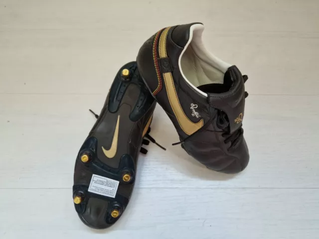 Crampon clearance nike ronaldinho