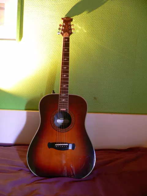 Morris Tornado XX80 electro acoustique + etui d'origine (original Morris case)