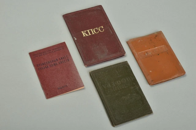 Soviet Russia Cold War Ephemera & Memorabilia. Ref NPP