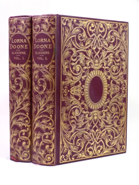 R D BLACKMORE Lorna Doone 2 vols c1900 HB lovely gilt binding, illustrated