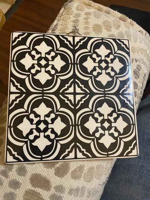TILE Plaque Vintage  Art Nouveau Stylised Black & White Floral Pattern 6 inch