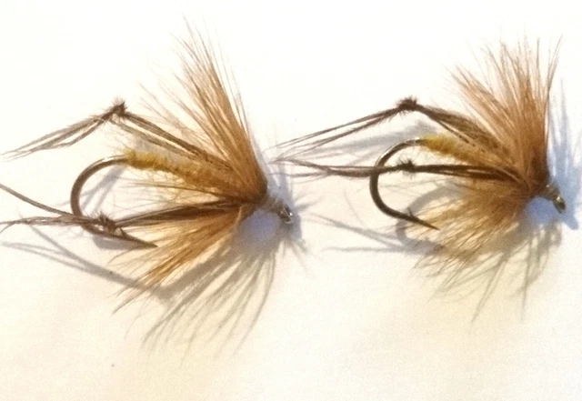 thumbnail image 2 of Iain Barr WCC Silver Popper Fry – 3x Size 10 Minkie Fly Fishing Lures For Trout 2 of 6