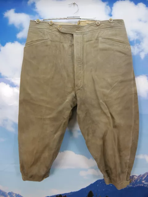 Vermutlich 70er Jahre gut erhalten in grau Hirschleder Kniebund Lederhose Gr.50