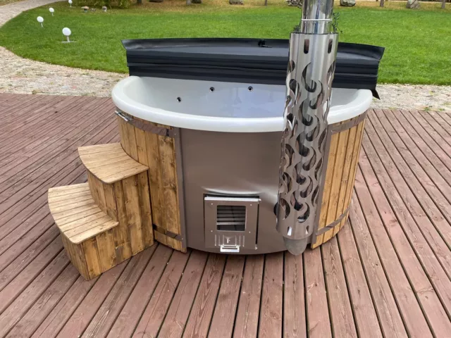 Wood Burning Hot Tub 1.8m LED Lights Air & Jet System Top Of The Range