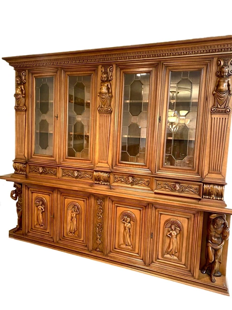 Italian Hand Carved Credenza Buffet
