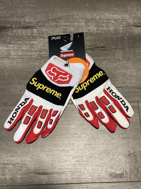 Supreme Fox Gloves ราคาถูก ซื้อออนไลน์ที่ - ก.ย. 2023
