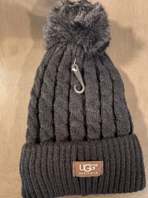 UGG ​Pom-Pom Knit Beanie NXT BLACK Women's  FREE SHIPPING