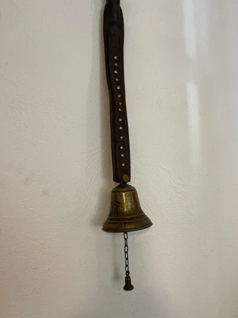 Kuhglocke Glocke Almglocke Lederband Bronze Ledergurt Alpenschelle  Lederband