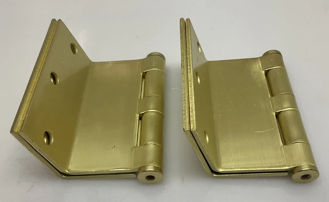 2 Pack STANLEY Swing Clear Door Hinge Steel 3 Holes per Leaf Satin Brass 3-1/2"
