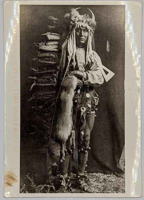 Postcard IRON BREAST, Piegan  1900 Edward Curtis Photo AZUSA Publishing 1994