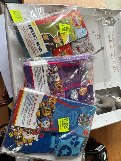 Lot De 35 Suspensions Et Décorations De Noël Diverses - Pour Revente Ou Perso