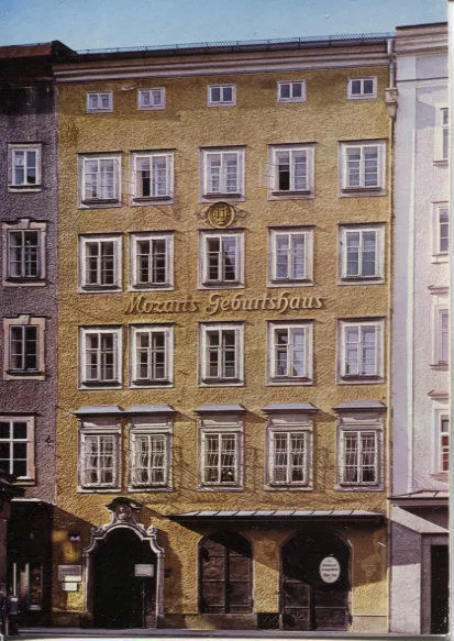 Alte Postkarte - Das Geburtshaus von Wolfgang Amadeus Mozart