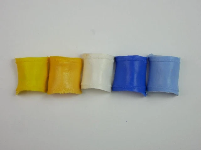 Timpo Saddle Ceiling White Bright + Medium Blue Lemon & Dark Yellow Figures