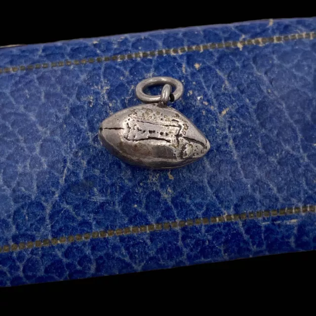 Antico Vintage Art Nouveau Argento Sterling Calcio Collana Ciondolo 4.2g
