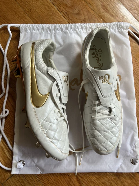 ronaldinho nike tiempo legend