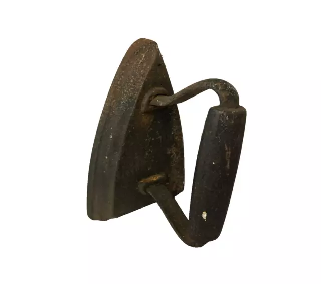Antique Small Cast Iron Sad Flat Iron No.4 J & JSIDDE - FREE POSTAGE