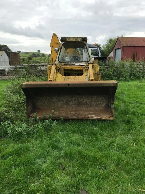 JCB 3C2 digger