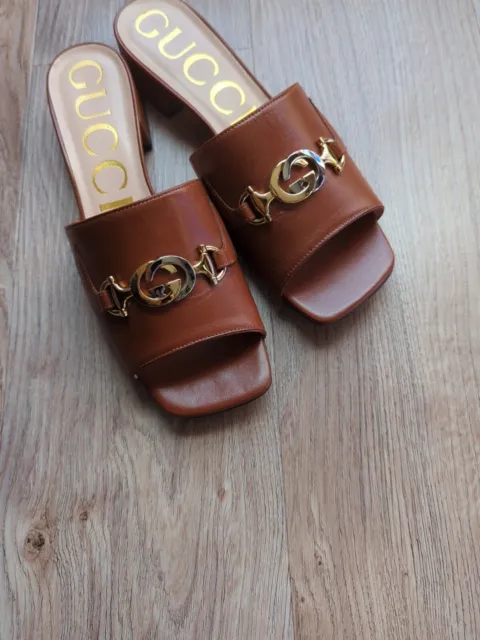 Gucci Zumi GG logo 25 Leather Slide Mule Sandals Womens 37 Cognac Brown