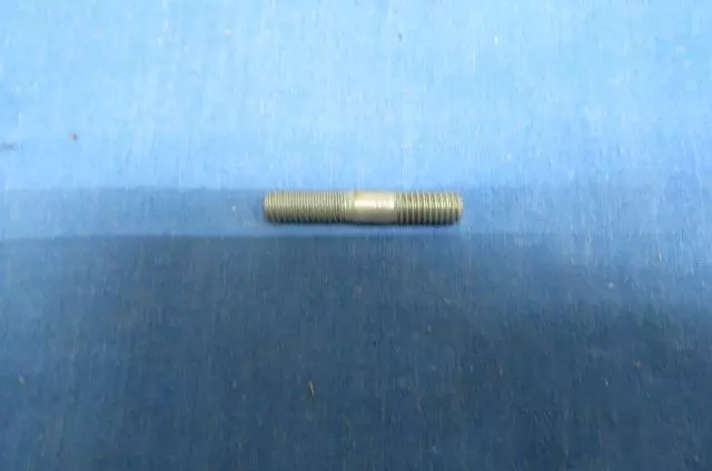 NOS Kawasaki # 172G0-622 Stud 6x22 H1 A1 A7 S1 S2 S3 KH KLX  K1556
