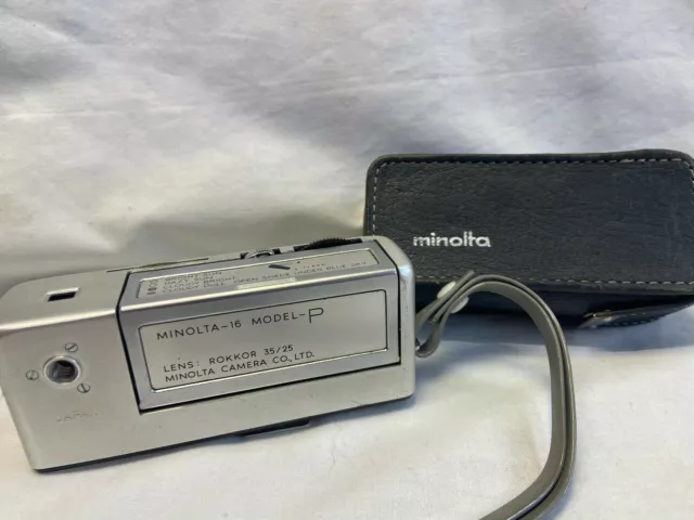 Vtg Minolta-16 Model-P Camera W/ Original Brand Case