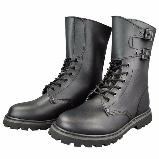Paire de Chaussures RANGERS de l'Armée Française en Cuir Noir Chasse Militaire