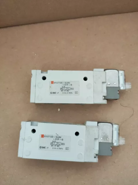 SMC SYJ7120-5LOU-01F-Q 5 Port 24V DC Solenod Valve