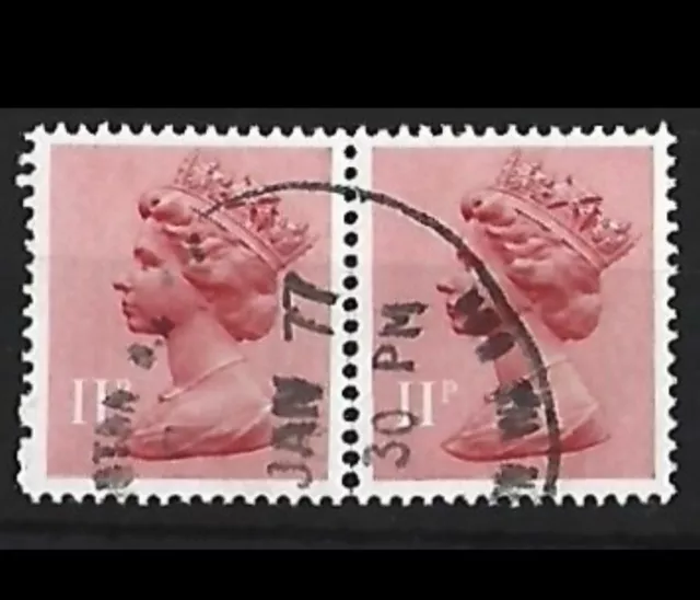 1976 GB QEII Machin 11p Brown-Red Definitive In Horizontal Pair Used SG X892