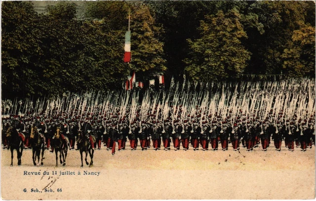 CPA Militaire Nancy - Revue du 14 Juillet á Nancy (90678)