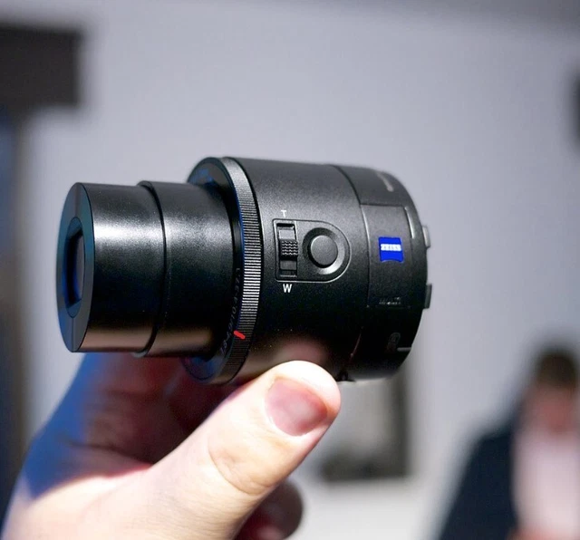 Sony Cyber-shot DSC-QX100 20,2 megapixel obiettivo aggiuntivo - nero