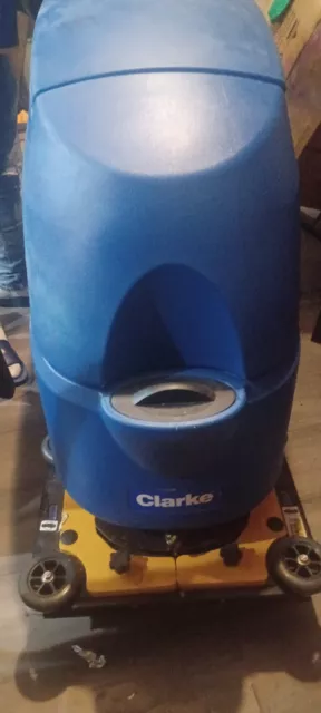 Clarke ca60 20b Auto Scrubber