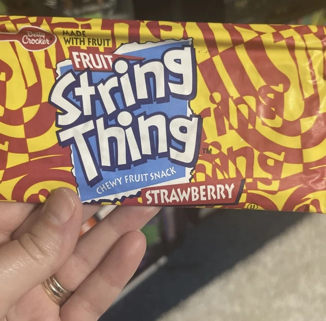 Very Rare 1995 String Thing Candy