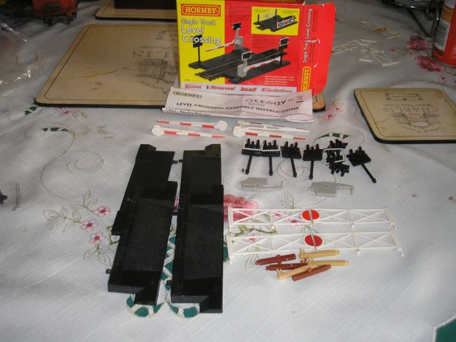 Boxed Hornby R645 00 Stärke Wasserwaage Kreuzung einspurig/plus Puffer x15 und ext