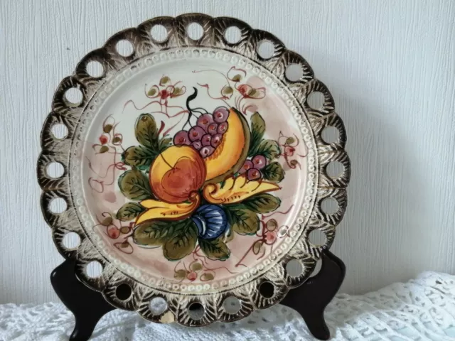 Ancienne Assiette Decorative, Ajourée Nature Morte