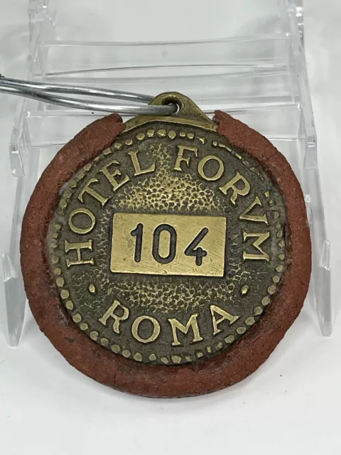 Vtg Hotel Forum Roma Italy Fori Imperiali Chunky Solid Bronze Hotel Room Key 104