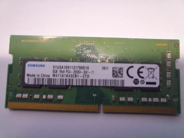 Memoria RAM Samsung 8gb M471A1K43CB1 - CTD 8GB 1Rx8 PC4 - 2666V - SA1 -11