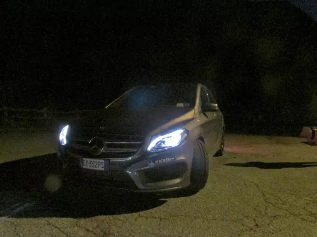 Luci Lampadina Xenon Anabbaglianti H7 Mercedes Classe B Dal 2005 + Filtri Canbus