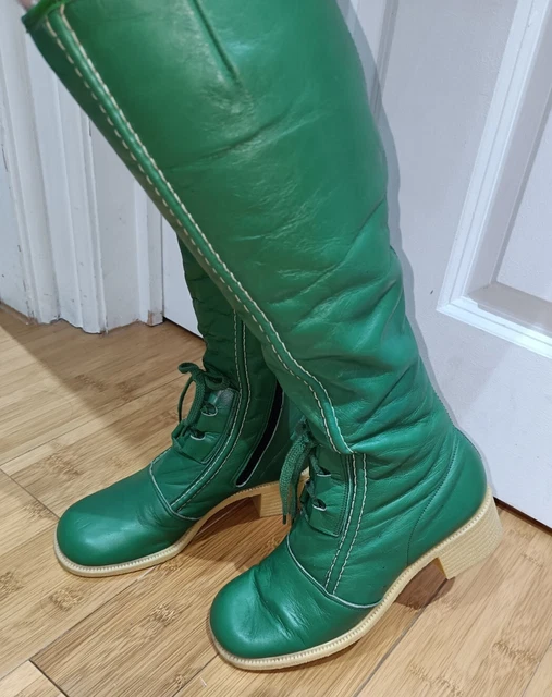 Stivali vintage in pelle verde Norvic anni 60-70 con suola in gomma crêpe taglia 4