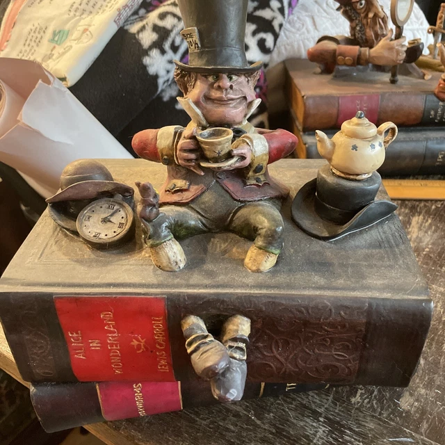 RARE ALICE IN Wonderland Sculpture Book Worms The Penny Whistle Group