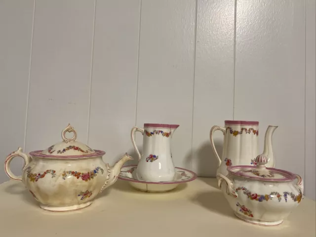 Minton china tea pot, Creamer And Sugar Set