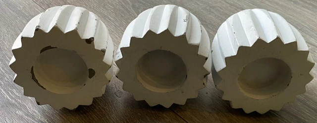 Shabby Chic Tealight Candle Holder White Set of Three
