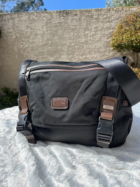 Tumi Alpha Bravo Benning Deluxe ballistic Messenger 14” satchel 22370HKH bag 3