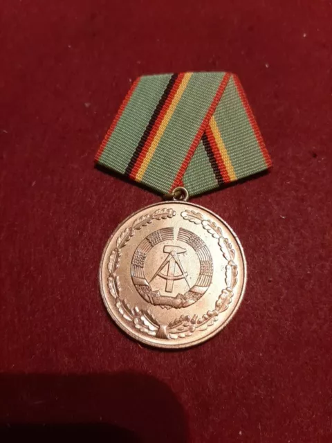 DDR Polizei MdI Medaille he. Verdienste Volkspolizei socialist East German Medal