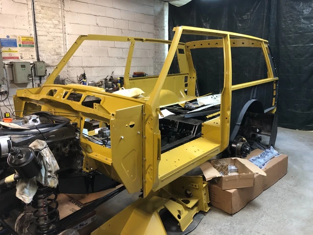RANGE ROVER - Body - 2 door classic body shell fully restored and ready ...