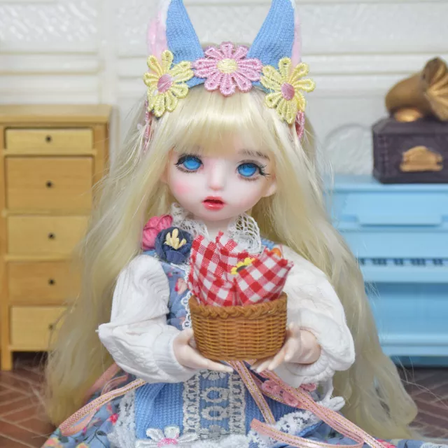 12 Inches Lovely Girls BJD Doll 1/6 Ball Jointed Female Body Female with Clothes
